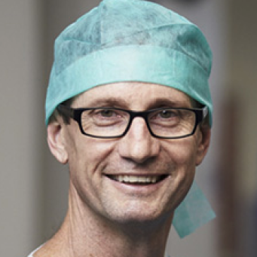 Dr David Colvin Photo