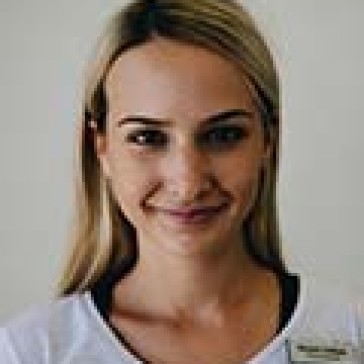 Miss Naomi Udiljak Photo